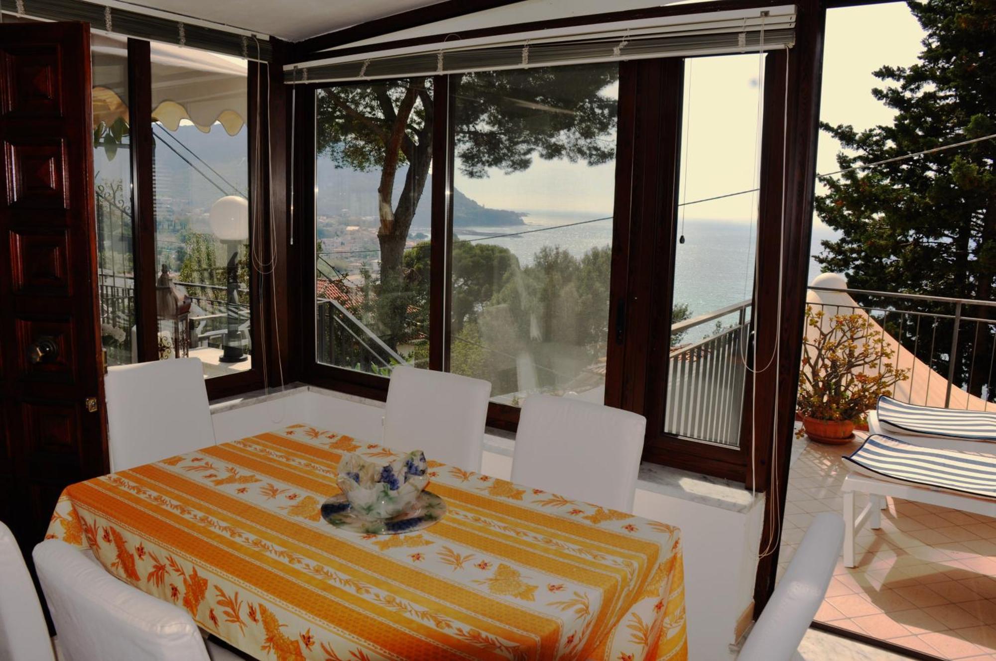 Villa Laura Sea View Apartments Santa Maria di Castellabate Værelse billede