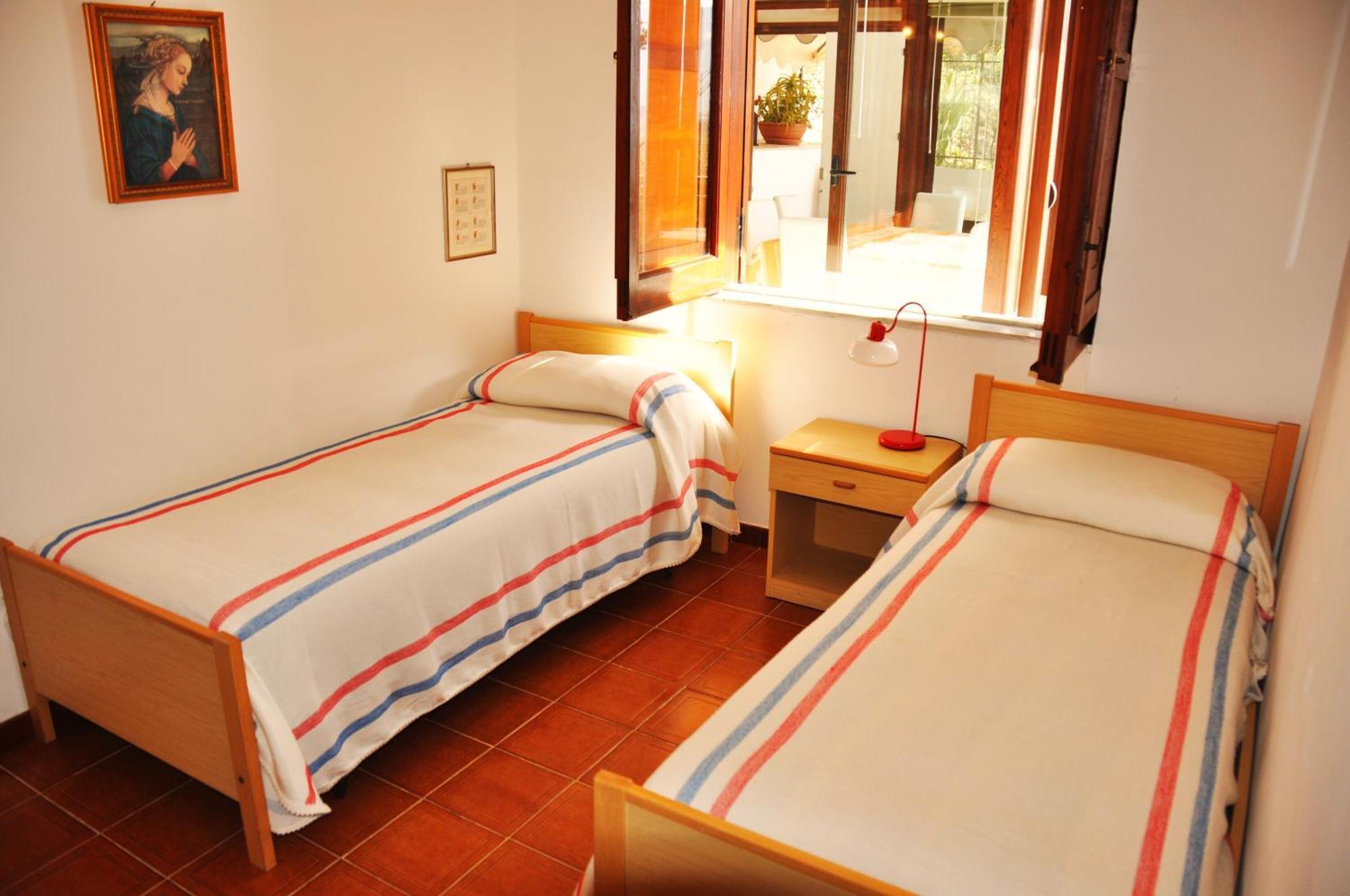 Villa Laura Sea View Apartments Santa Maria di Castellabate Værelse billede