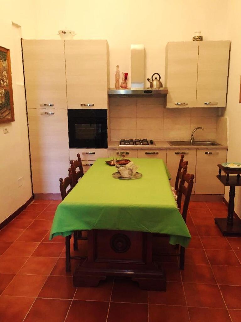 Villa Laura Sea View Apartments Santa Maria di Castellabate Værelse billede