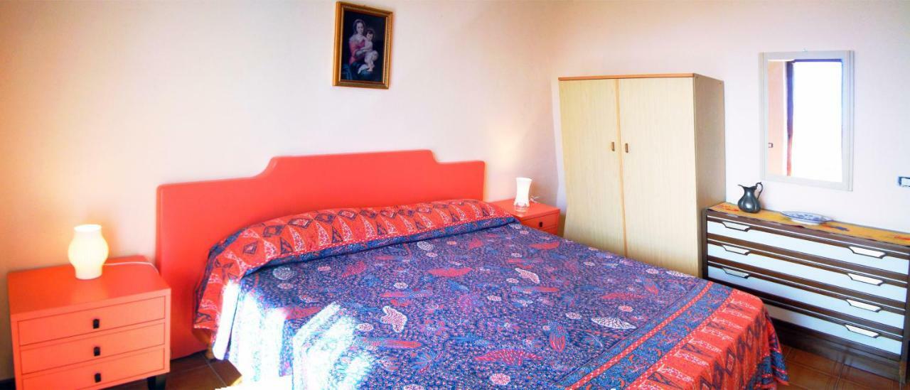 Villa Laura Sea View Apartments Santa Maria di Castellabate Værelse billede